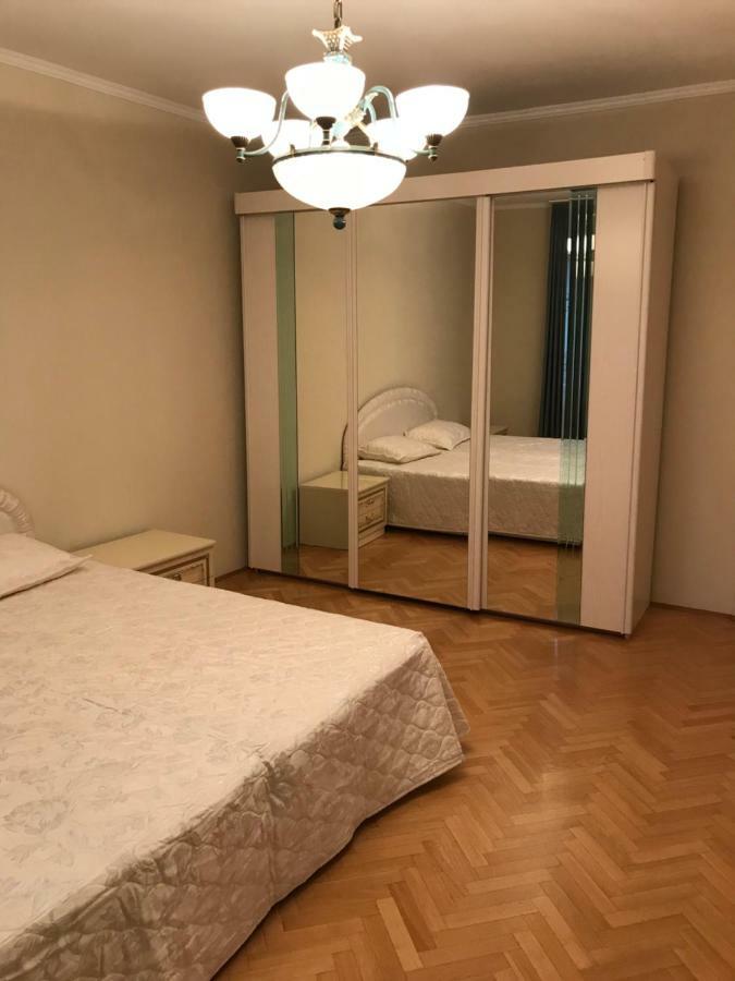 Gabor Pal 1 Apartman 2 Szoba Dunafoldvar Exterior foto